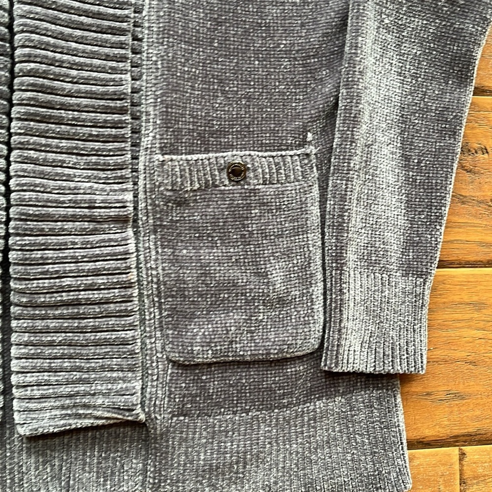 Plush Whbm Open Front Sweater - Size Medium - image 6